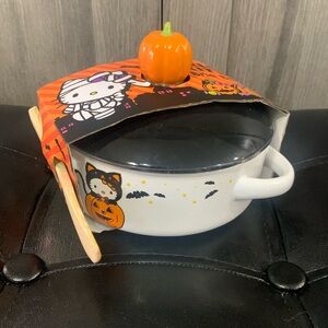 New Hello Kitty Halloween Black Cat In Jack O Lantern Pumpkin Lid Brie Baker